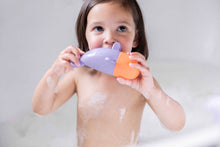 Load image into Gallery viewer, Squeezi Bathtime Whale