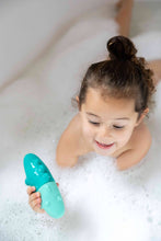 Load image into Gallery viewer, Squeezi Bathtime Whale