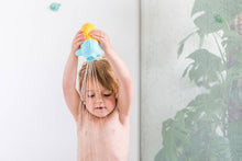 Load image into Gallery viewer, Squeezi Bathtime Whale
