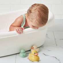 Load image into Gallery viewer, Itzy Ducky Family™ - Bath + Water Table Toys