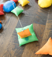 Load image into Gallery viewer, Quick Snap Bean Bag Bungee Game
