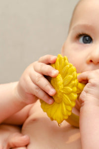 Natural rubber Teether Sunflower - Yellow