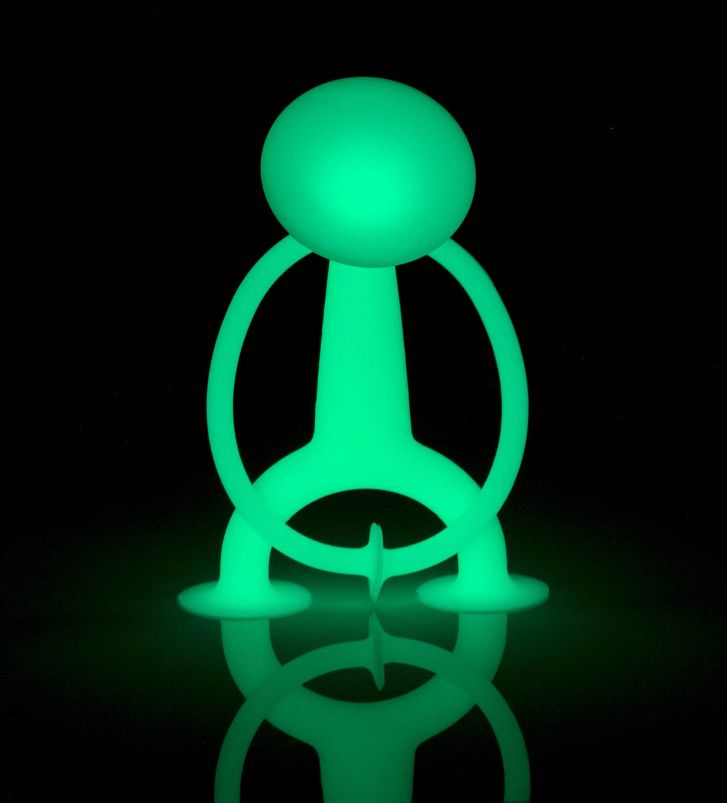Oogi Jr. by MOLUK - Glow