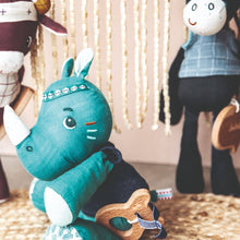 Load image into Gallery viewer, Ignace Musical Cuddle