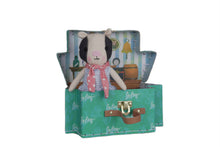 Load image into Gallery viewer, Pig Boy Bella Easter Gift