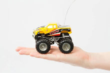 Load image into Gallery viewer, RC Mini Off-Road Truck - Yellow