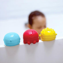 Load image into Gallery viewer, Squeeze Bath Toys