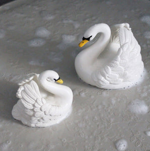 Natural rubber Bathtoy Swan - White- Large