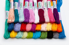 Load image into Gallery viewer, Loopdedoo Spining Bracelet Loom Deluxe Kit