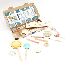 Load image into Gallery viewer, Solar System Craft Kit