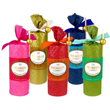 Load image into Gallery viewer, Beeswax Treasure Candle 4&quot;