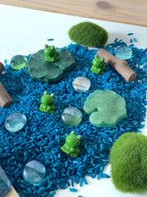Load image into Gallery viewer, Frog Pond Mini Sensory Bin Kit